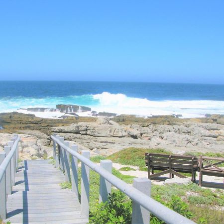 Beachfront Cottage - Hermanus Whale View Dış mekan fotoğraf