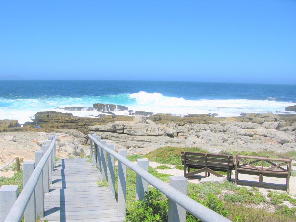 Beachfront Cottage - Hermanus Whale View Dış mekan fotoğraf